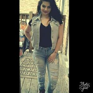 Meet your Posher, Destiny